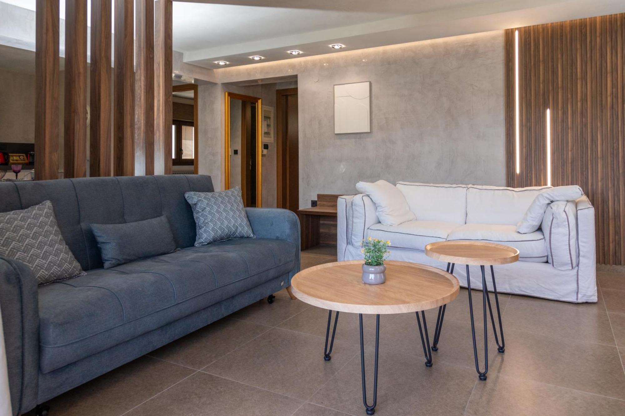 Ilios Luxury Apartment Nea Iraklitsa Bagian luar foto